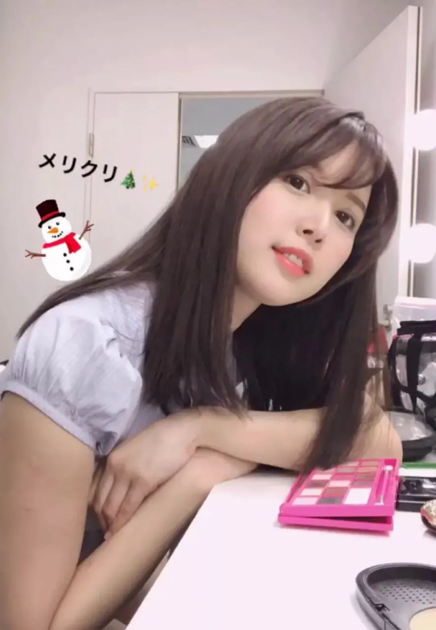 大胸美女裸身色诱网站メイリン モデルコレクション メ外国三级中文字幕
